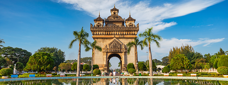 20260804_Patuxai Victory Monument Photo